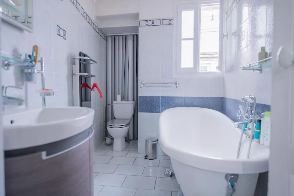 Amazing Flat 3 Bedrooms Notre Dame Paris France