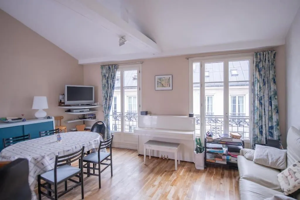 Amazing Flat 3 Bedrooms Notre Dame Paris France